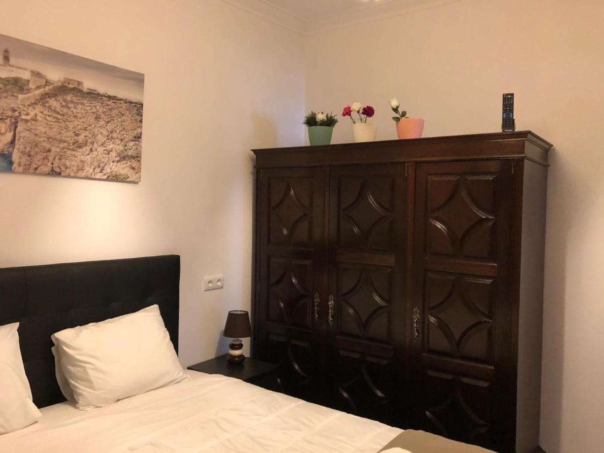Family Apartment Lisbon-Εστορίλ Εξωτερικό φωτογραφία